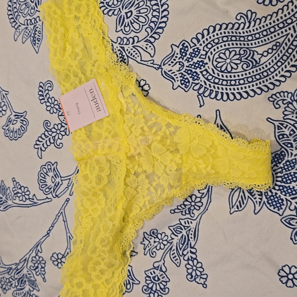 ❤️10/$10 New woman's auden thong